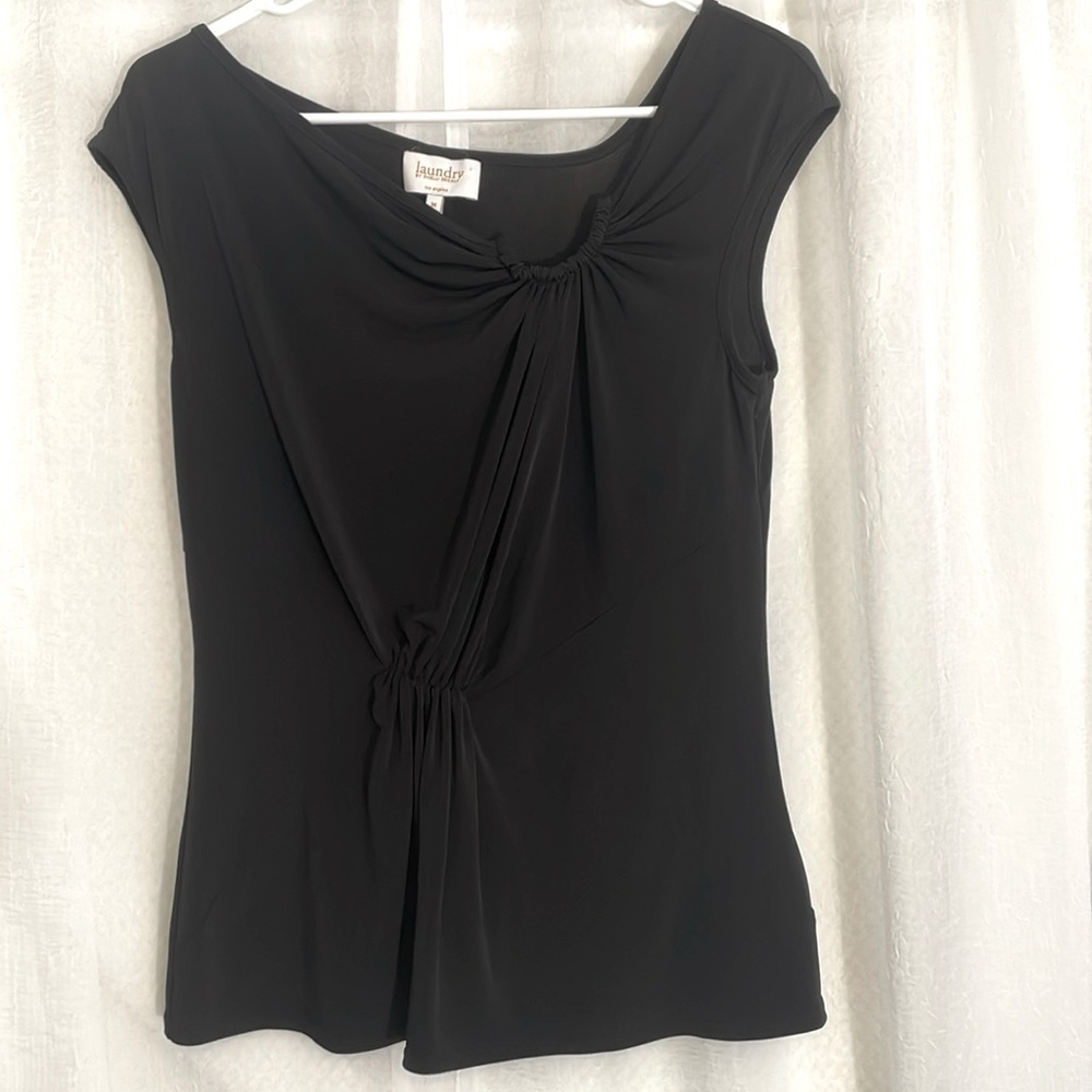 Laundry by Shelly Segal black top size med